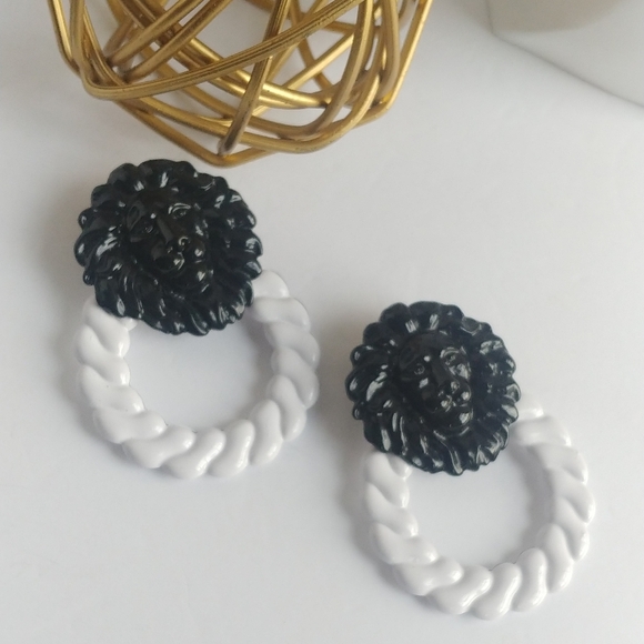 Big Bold Lion Doorknocker Black and White Statement Earrings - Picture 1 of 8